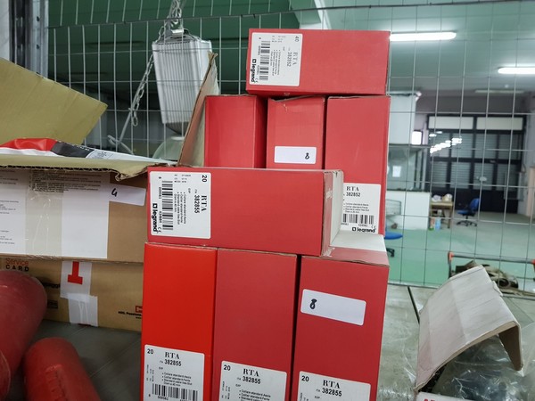 2#4939 Rimanenze e attrezzature per impianti elettrici in vendita - foto 21