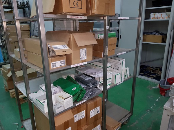 2#4939 Rimanenze e attrezzature per impianti elettrici in vendita - foto 95