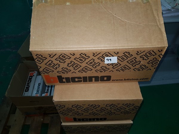 2#4939 Rimanenze e attrezzature per impianti elettrici in vendita - foto 97