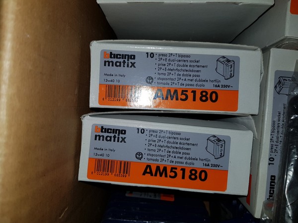2#4939 Rimanenze e attrezzature per impianti elettrici in vendita - foto 99