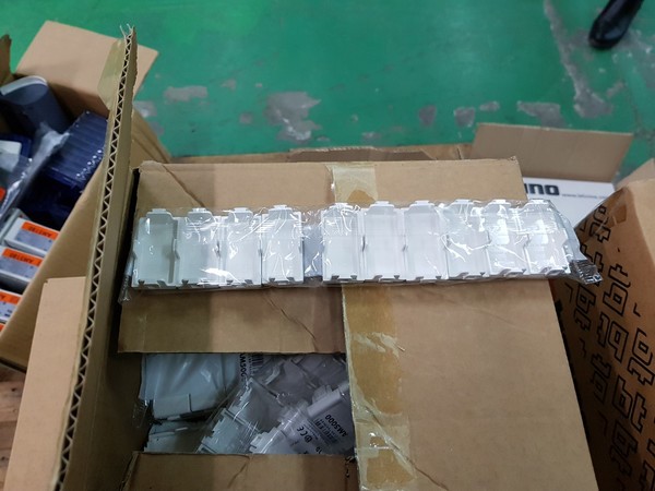 2#4939 Rimanenze e attrezzature per impianti elettrici in vendita - foto 100