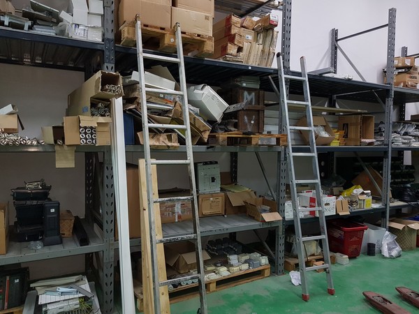 2#4939 Rimanenze e attrezzature per impianti elettrici in vendita - foto 132