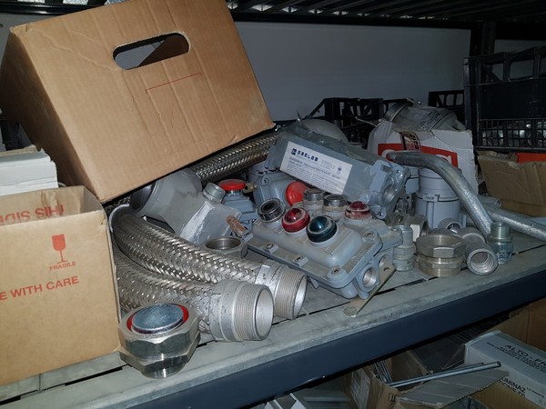 2#4939 Rimanenze e attrezzature per impianti elettrici in vendita - foto 170