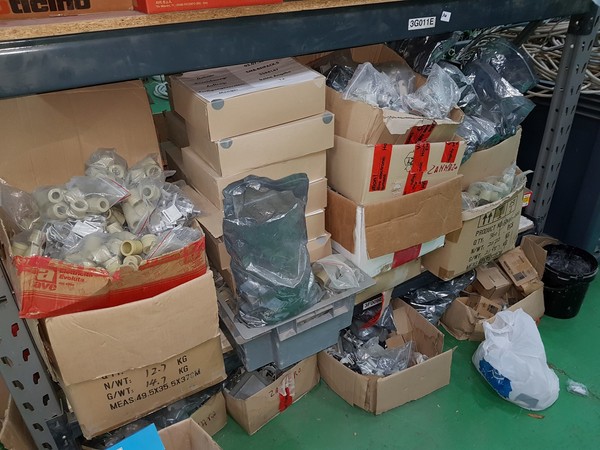 2#4939 Rimanenze e attrezzature per impianti elettrici in vendita - foto 226