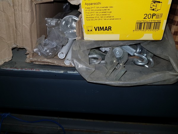 2#4939 Rimanenze e attrezzature per impianti elettrici in vendita - foto 245
