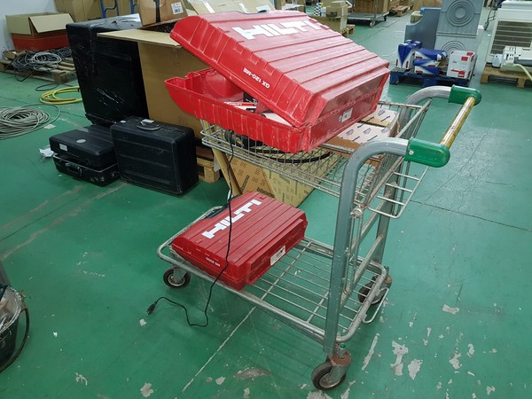 2#4939 Rimanenze e attrezzature per impianti elettrici in vendita - foto 280