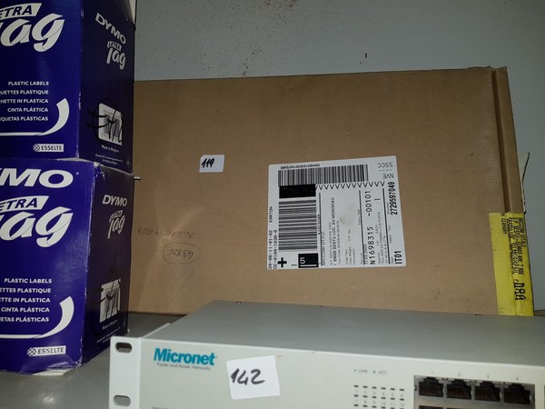 3#4939 Attrezzatura elettrica e arredi ufficio in vendita - foto 14