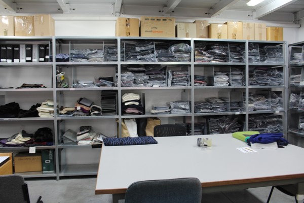 4#4941 Taglierina Elba e scaffalatura di metallo in vendita - foto 3