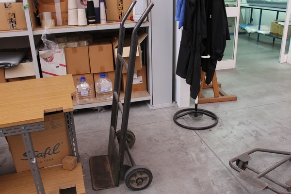 5#4941 Scaffalatura e cassoni in vendita - foto 21