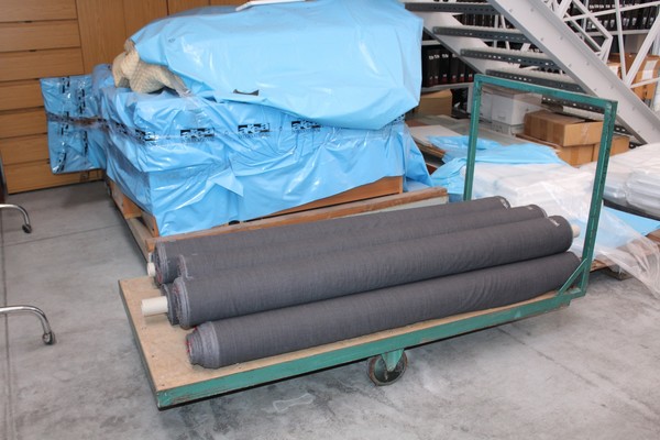 5#4941 Scaffalatura e cassoni in vendita - foto 23