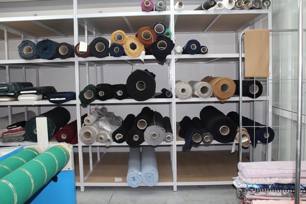 6#4941 Scaffalatura e arrotolatrice specula in vendita - foto 2