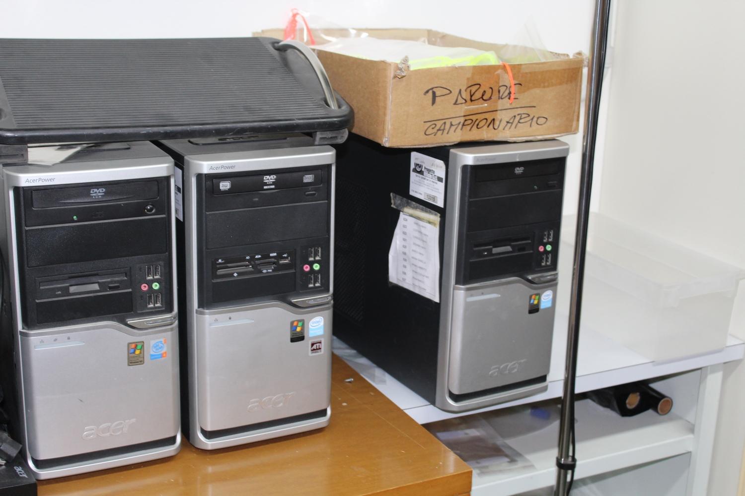 Lot Office equipment