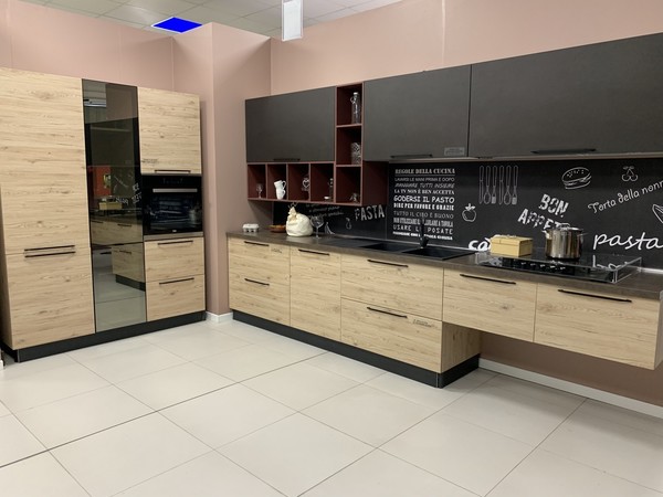 1#49440 Arredamento per interni in vendita - foto 32