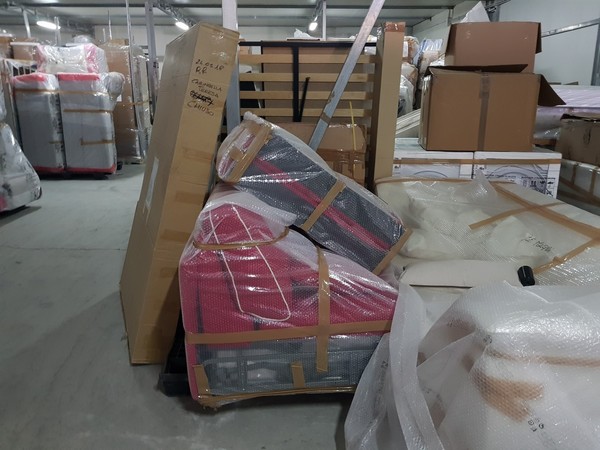 2#49444 Arredi per interni imballati in vendita - foto 22