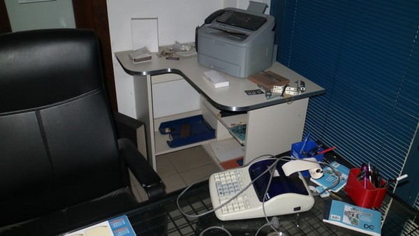 2#4950 Arredi e mobili da ufficio in vendita - foto 6