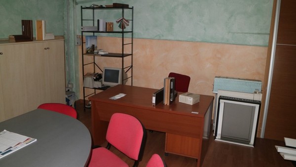 2#4950 Arredi e mobili da ufficio in vendita - foto 16