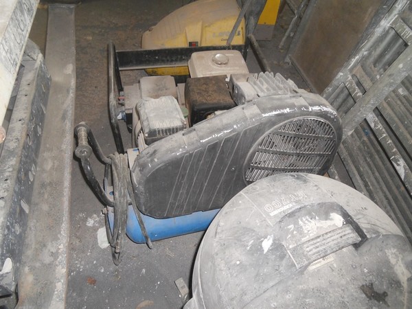 2#4956 Attrezzatura edile da cantiere in vendita - foto 72