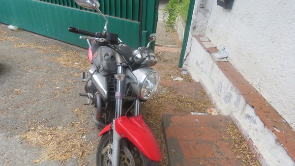 6#4956 Motociclo Moto Guzzi Breva V 1100 in vendita - foto 4