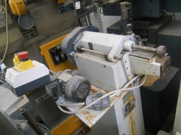 13#4962 Smerigliatrice Alfameccanica ed incollatrice in vendita - foto 4
