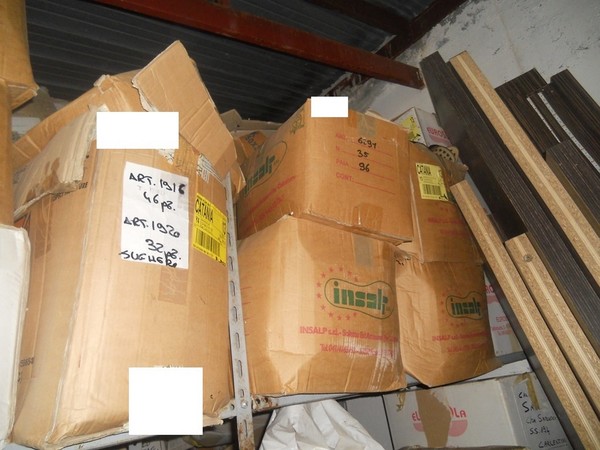 15#4962 Scarpe e scaffalatura in vendita - foto 9