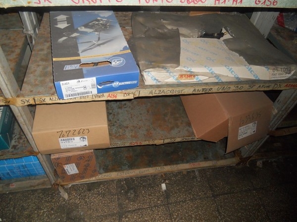 1#4963 Ricambi per autovetture in vendita - foto 345