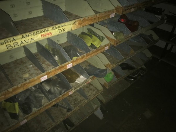 1#4963 Ricambi per autovetture in vendita - foto 453