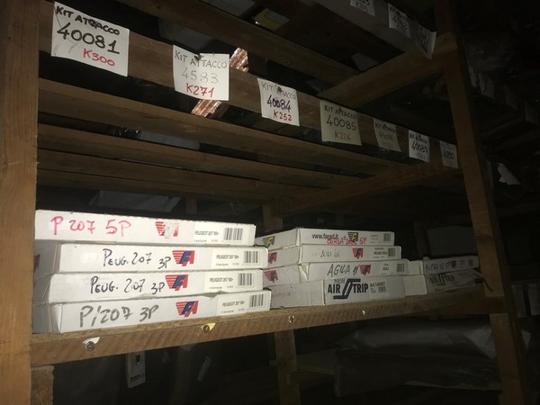 1#4963 Ricambi per autovetture in vendita - foto 469