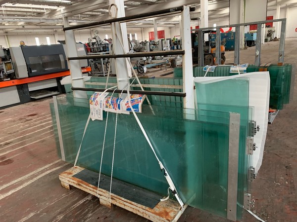 1#4966 Arredamento per ufficio e materiale edile vario in vendita - foto 5
