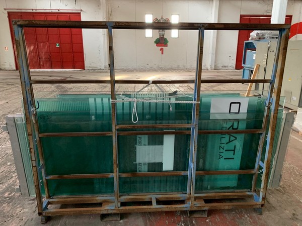 1#4966 Arredamento per ufficio e materiale edile vario in vendita - foto 6