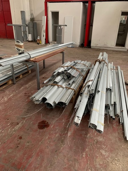1#4966 Arredamento per ufficio e materiale edile vario in vendita - foto 20