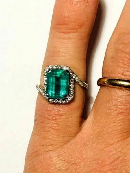 6#4970 Anello smeraldo Igi Anversa e diamanti in vendita - foto 2