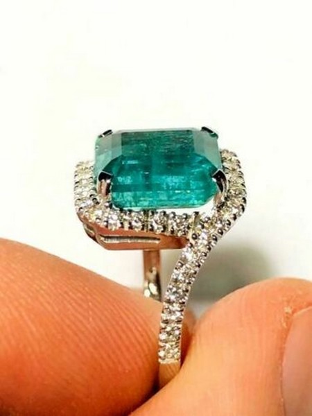 6#4970 Anello smeraldo Igi Anversa e diamanti in vendita - foto 5