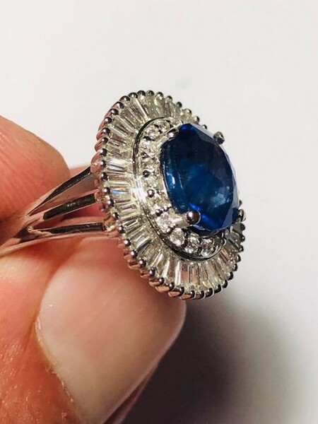 9#4970 Anello cocktail zaffiro e diamanti in vendita - foto 3