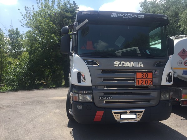 1#4973 Motrice Scania con cisterna Safa in vendita - foto 2