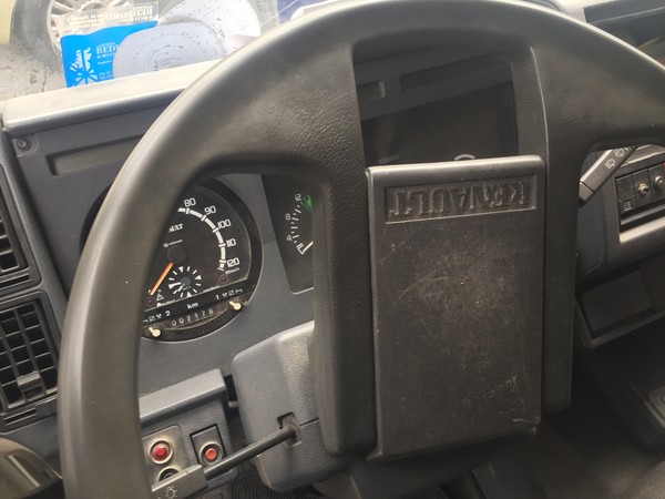 4#4973 Motrice Renault con cisterna Mazzariol in vendita - foto 4