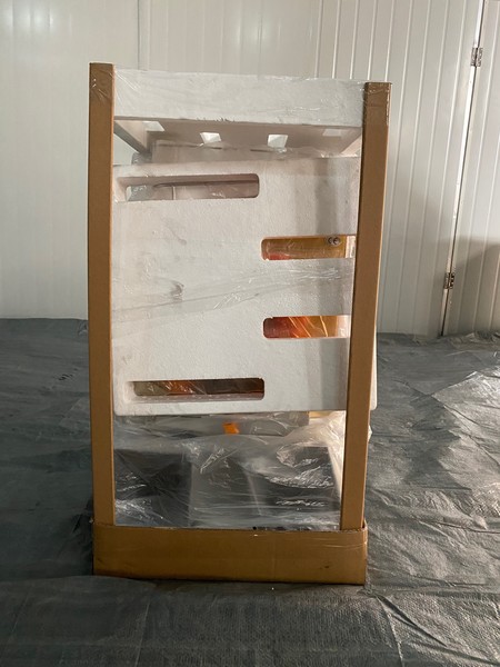 28#4978 Spremiagrumi automatico con vasche in plastica Freutek in vendita - foto 4