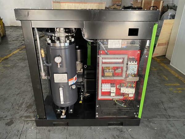 5#4978 Compressore a vite 22 kw 30hp in vendita - foto 10