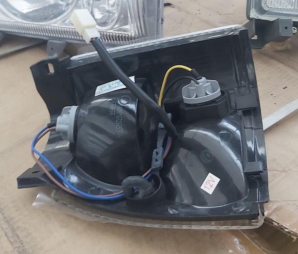38#4979 Kit frecce Nissan Cabstar in vendita - foto 3