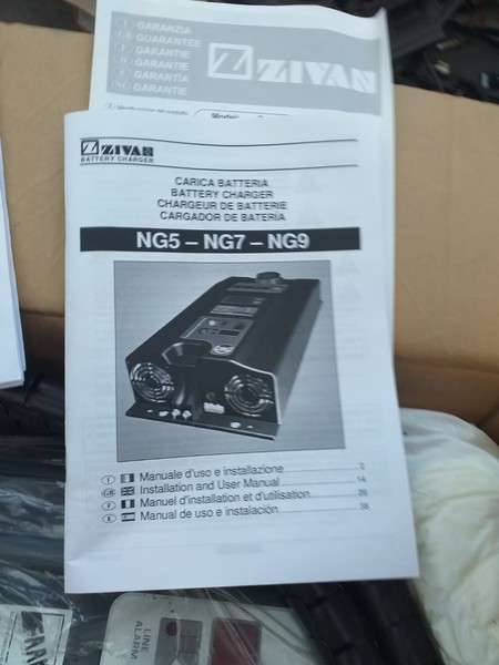 56#4979 Carica batteria Zivan in vendita - foto 4