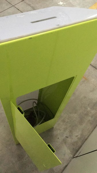 65#4979 Colonnina di ricarica per auto elettriche in vendita - foto 4