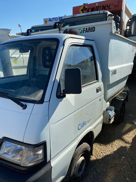 11#4984 Autocarro Piaggio Porter con vasca ribaltabile in vendita - foto 2