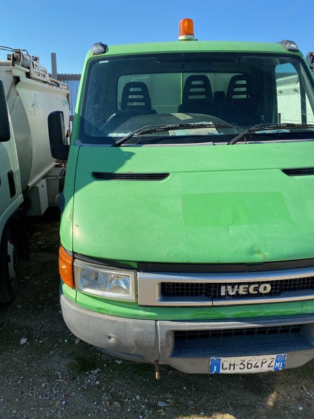 Autocarri in vendita