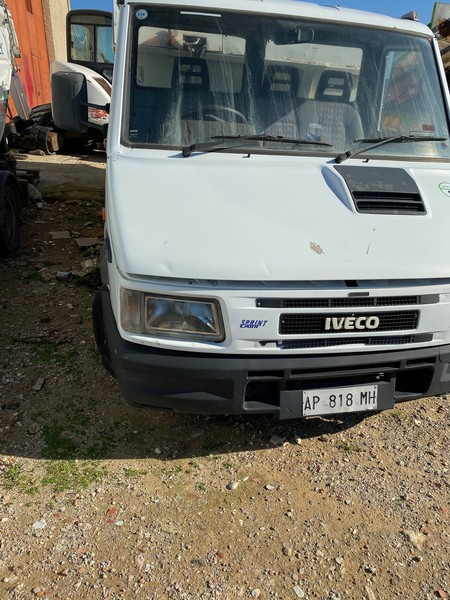34#4984 Autoveicolo Iveco con vasca ribaltabile in vendita - foto 1