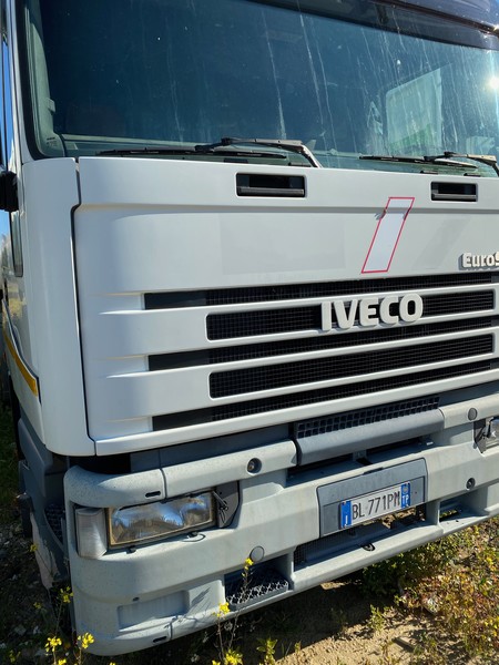 Autocarri in vendita