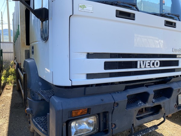 57#4984 Autocarro tre assi Eurotech in vendita - foto 1