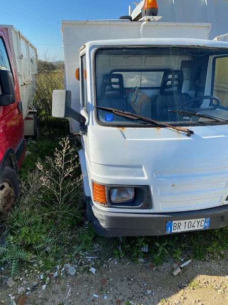 Autocarri in vendita