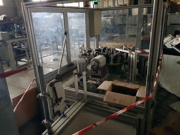 1#4986 Macchinari per la produzione di sistemi antitaccheggio in vendita - foto 26