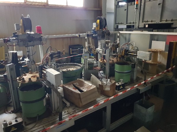 1#4986 Macchinari per la produzione di sistemi antitaccheggio in vendita - foto 36
