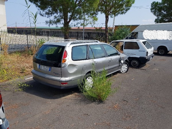 9#4986 Automezzi da rottamare in vendita - foto 6
