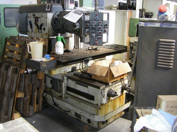 8#4997 Centro di lavoro Takisawa e fresatrice Secmu in vendita - foto 18